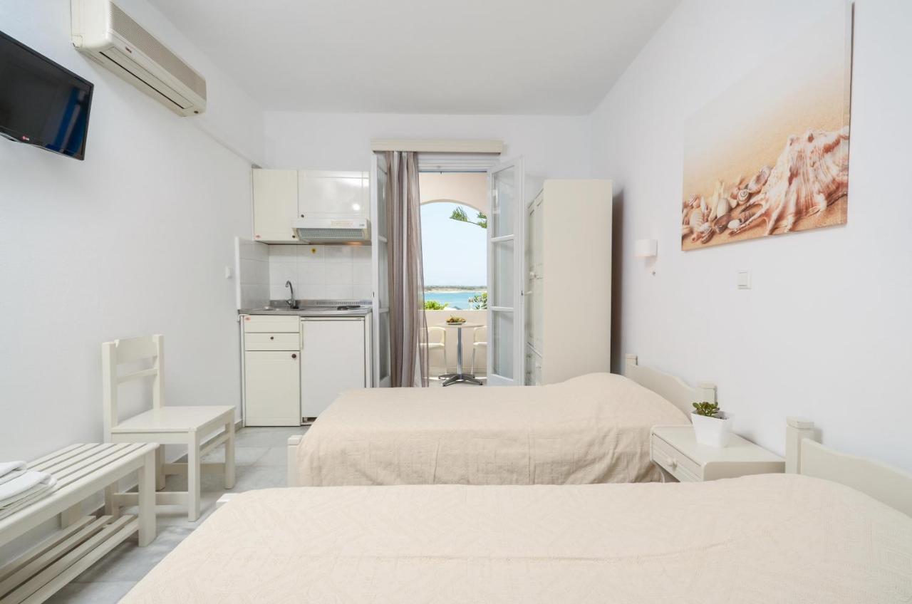 Diogenis Studios Naxos City Esterno foto
