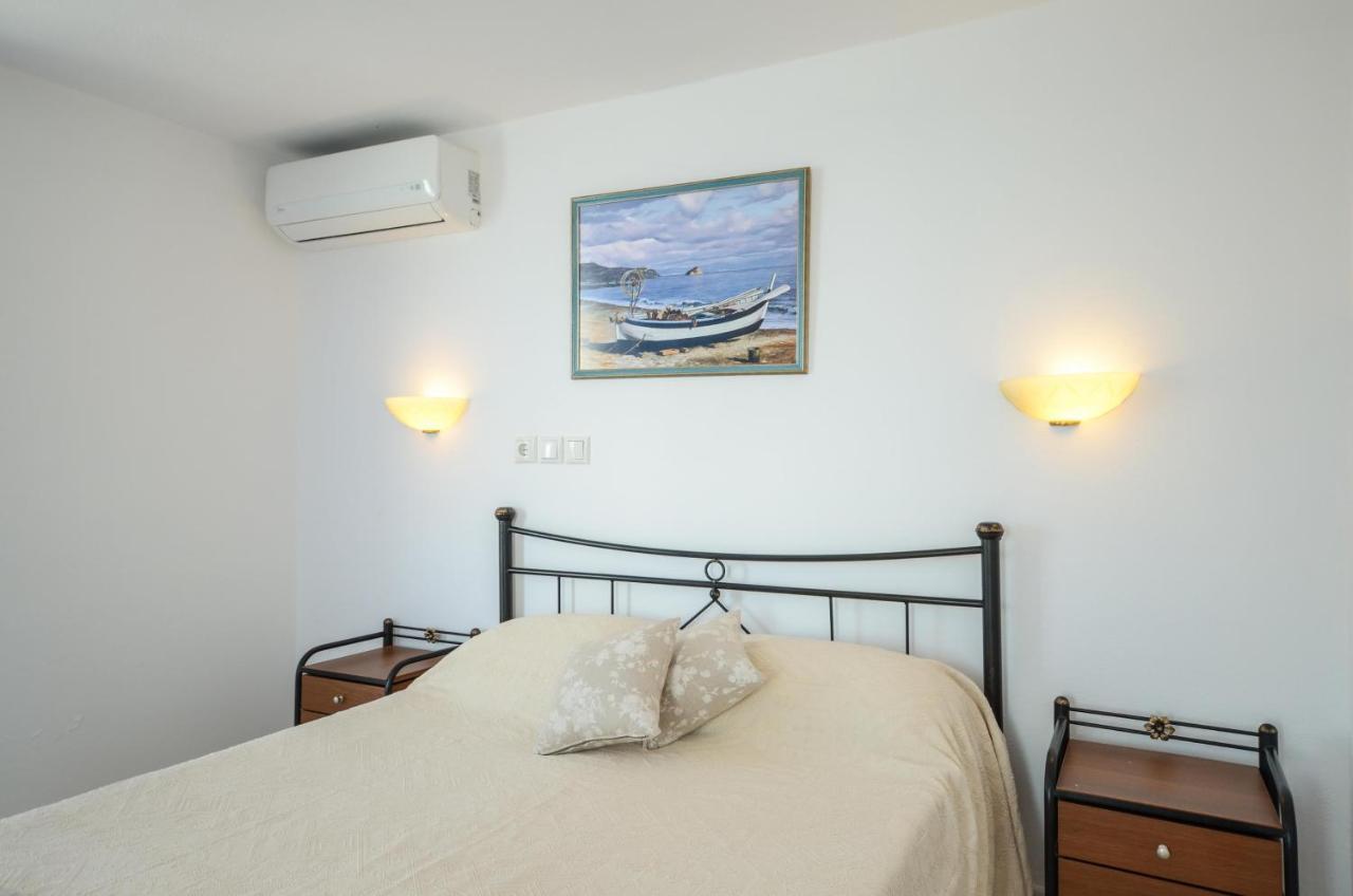 Diogenis Studios Naxos City Esterno foto