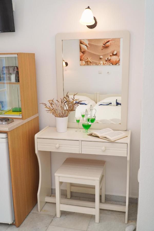 Diogenis Studios Naxos City Esterno foto