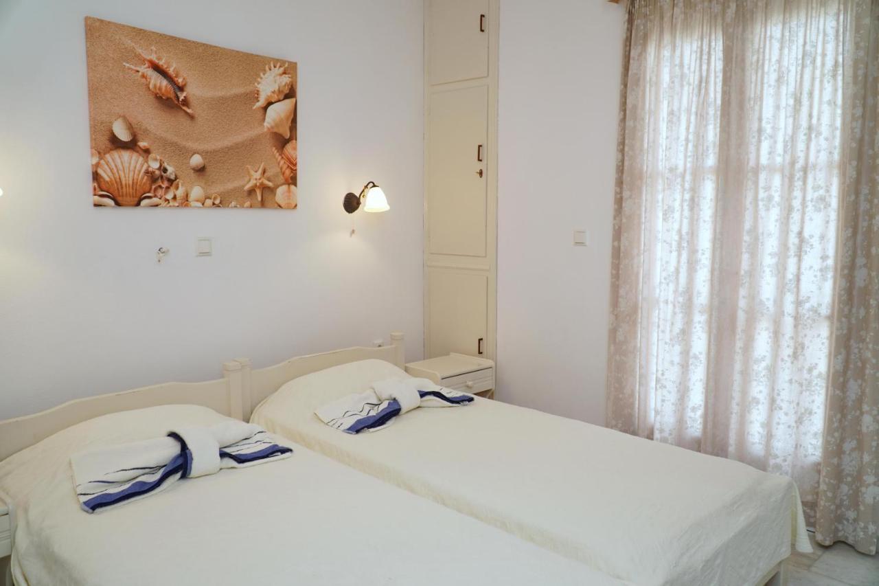 Diogenis Studios Naxos City Esterno foto